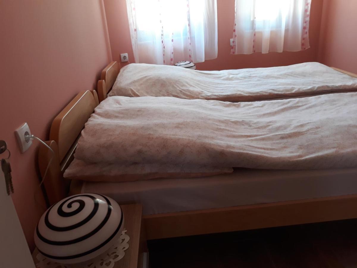 Andi Apartman Pacir Exterior photo